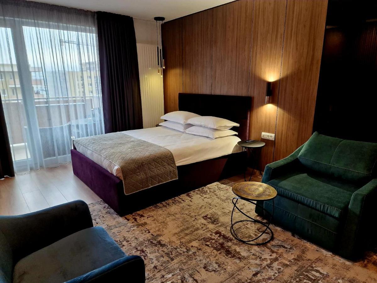 Ama By Melis Appartement Braşov Buitenkant foto